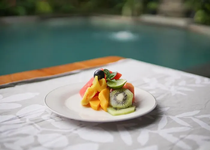 Narada And Bed & Breakfast